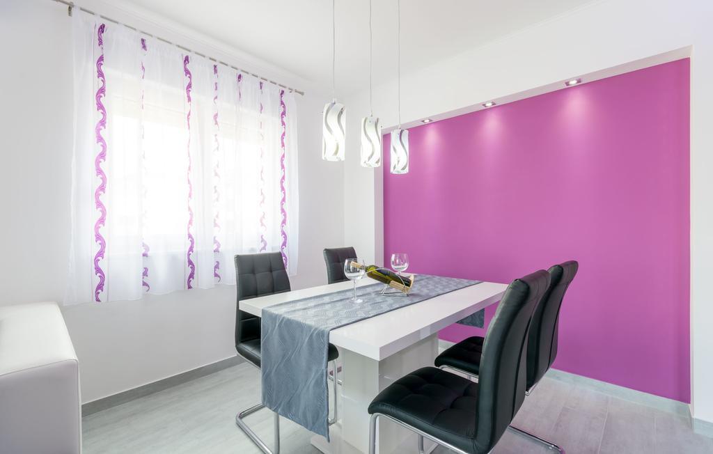 Villa Apartments Kordic Kastela Ruang foto